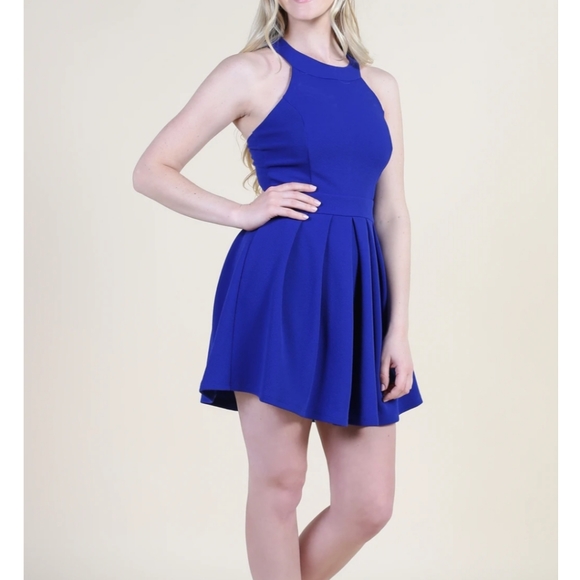 Honey Dress - Picture 2 of 7